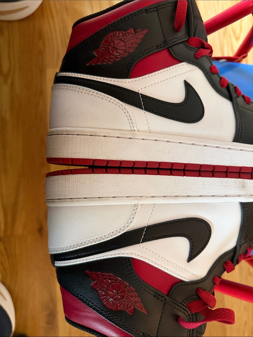 Jordan Men's High-Top Sneakers Black White & Red Size 9.5 - Picture 7 of 9